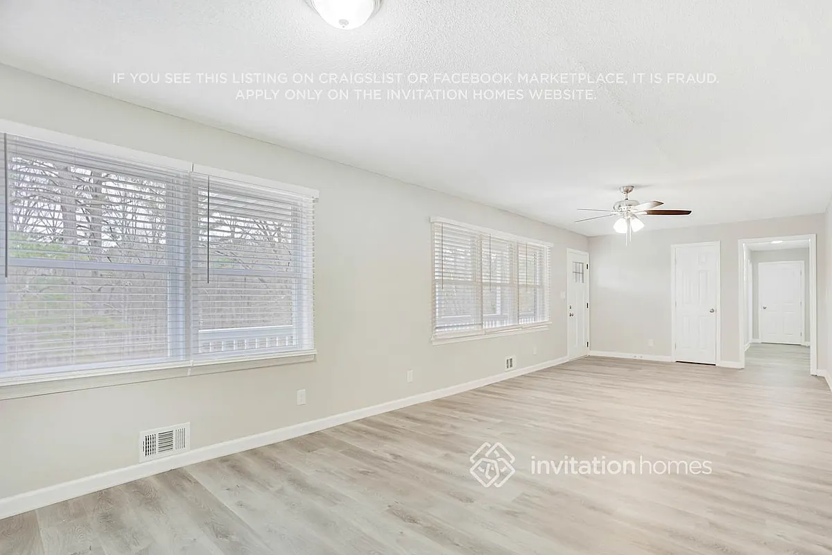 Building Photo - 4076 Boulder Park Dr SW
