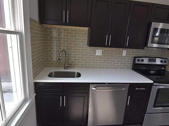 4th image of 4102 Parkside Ave #3E
