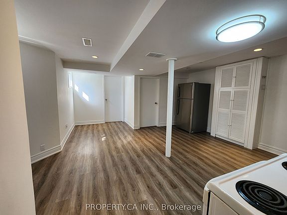 3rd image of 159 Sandyhook Sq #Basement
