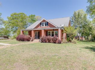 408 W Main St, Liberty, SC 29657