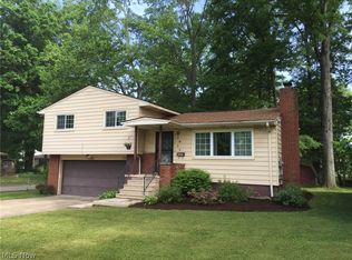 1814 Dodge Dr NW, Warren, OH