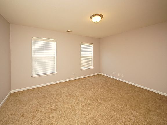3rd image of 1218 Vistiana Dr