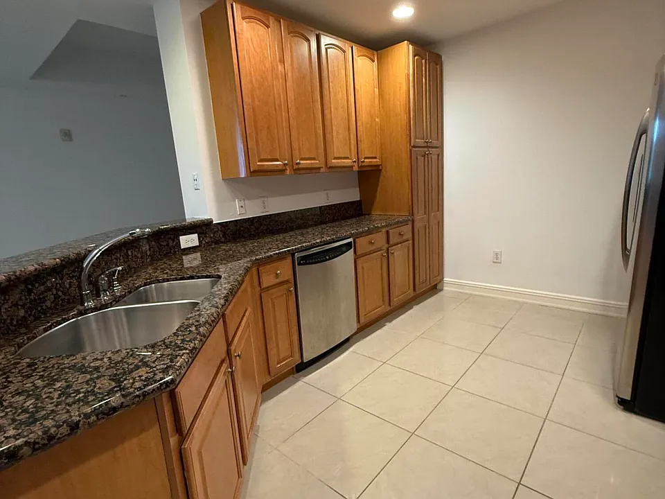 16101 Emerald Estates Dr #153
