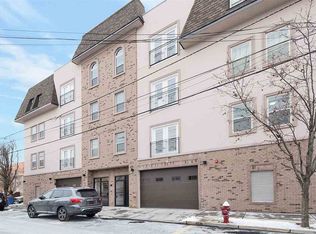 7014 Jackson St APT 203, Guttenberg, NJ 07093