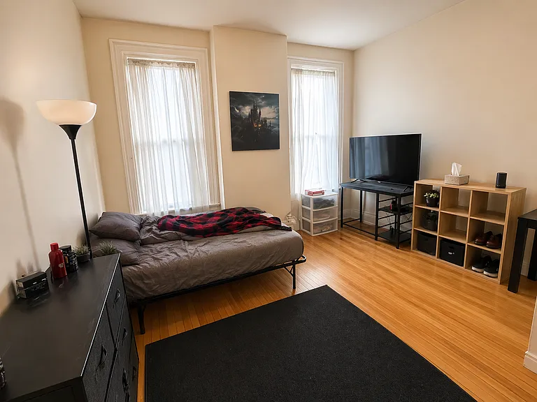 209 Washington St #4 — Photo 9