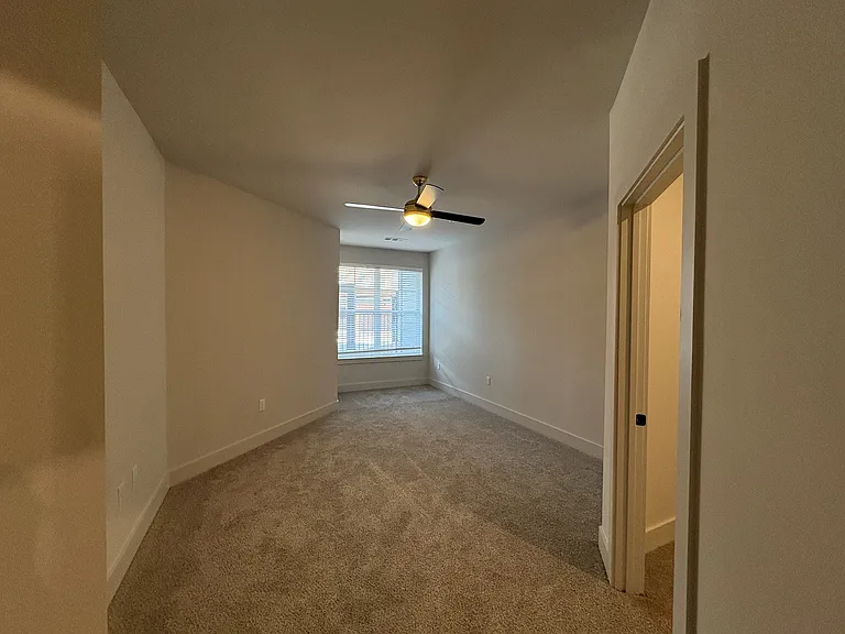 District on the Etowah Apartments — Photo 270