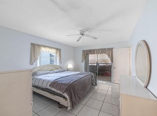 6810 NW 76th St, Tamarac, FL 33321