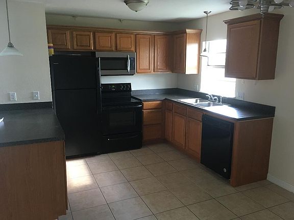 2nd image of 102 Lullwater St APT B