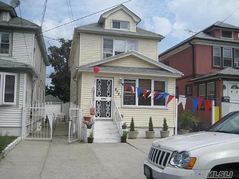 1st image of 2721 Curtis St