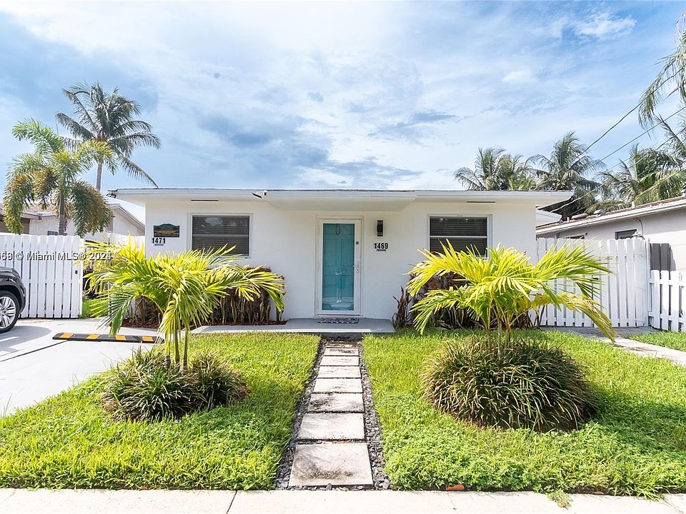 1st image of 1469-1471 NW 10th St