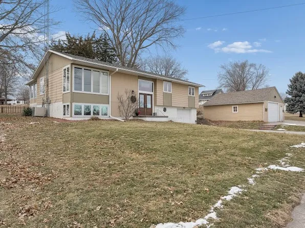 504 Cross St, Lynnville, IA 50153