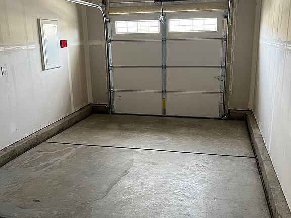 4th image of 1001 Wadsworth Dr #2