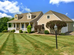 12 Foster Dr, Ellington, CT 06029