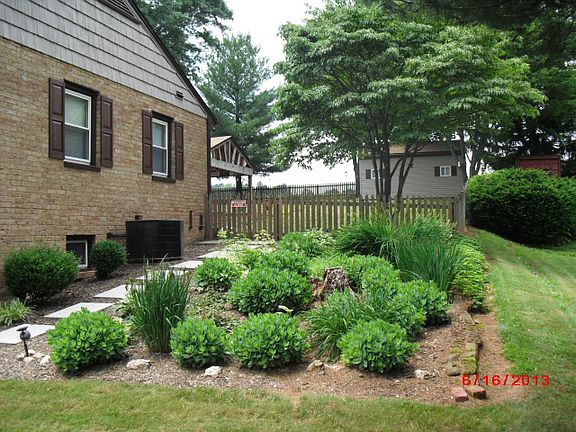 5th image of 4054 Boteler Rd