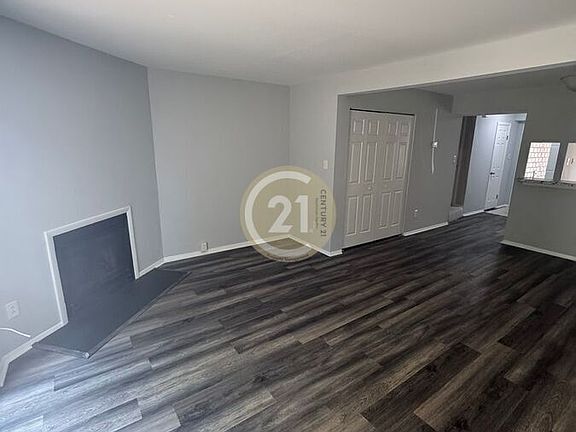 3rd image of 5723 Constance Ct