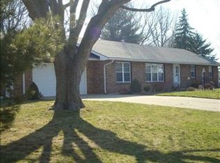 5904 N Olivia Dr, Alexandria, IN 46001