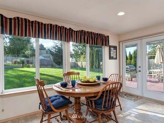 3rd image of 24170 Madura Dr NE