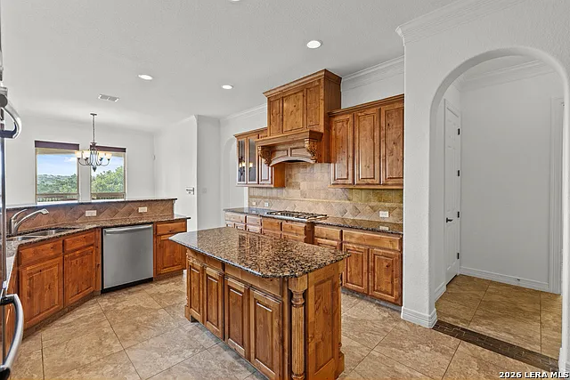 623 Sentry Hl — Photo 11