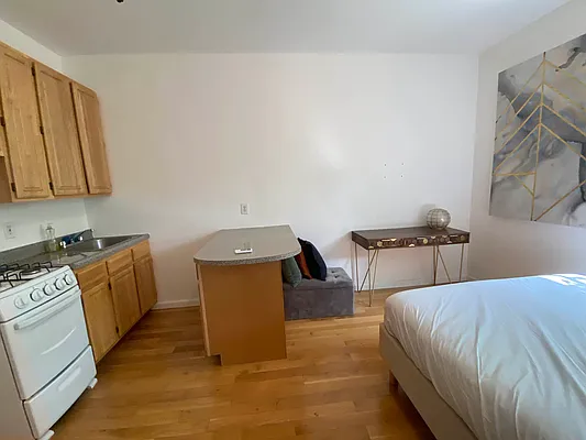 Rented by Best Apartments North Inc | media 19