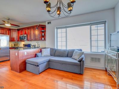100 Leonard St #1L, Jersey City, NJ, 07307