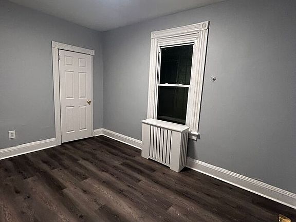 2nd image of 28 Poplar St