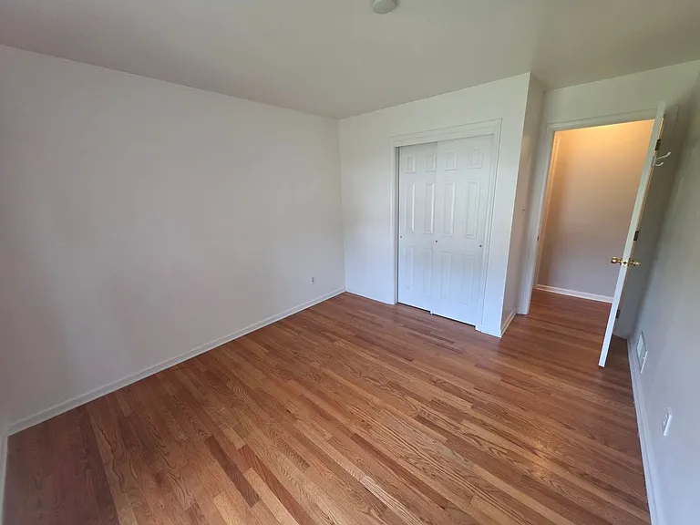 146 Honora Dr — Photo 23