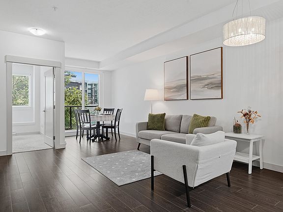5th image of 2214 Kelly Ave #206