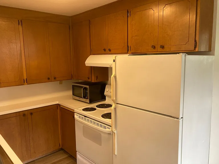 6549 California Ave SW — Photo 25