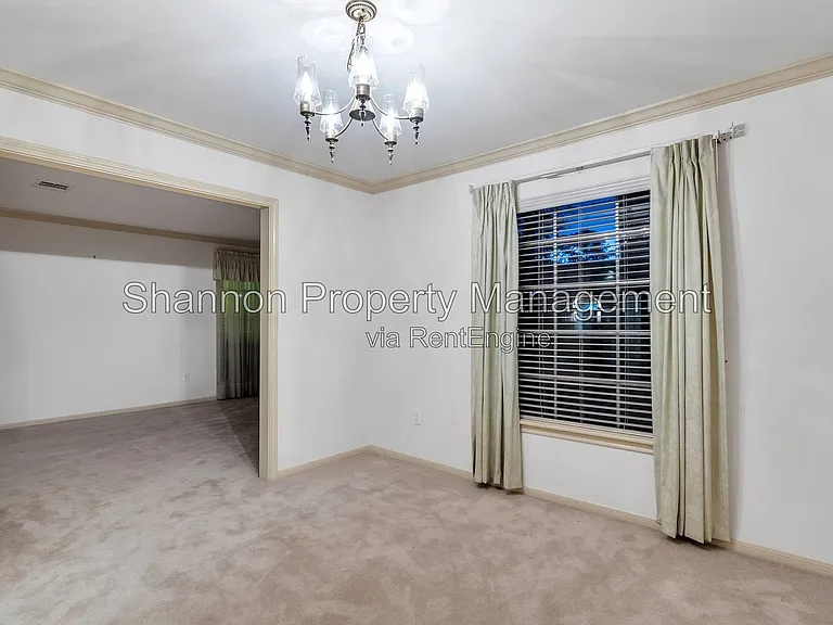 3810 Glenheather Dr — Photo 8