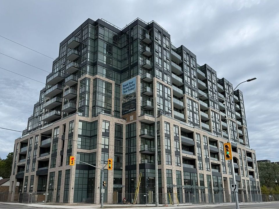 1st image of 1381 Lakeshore Rd E #615