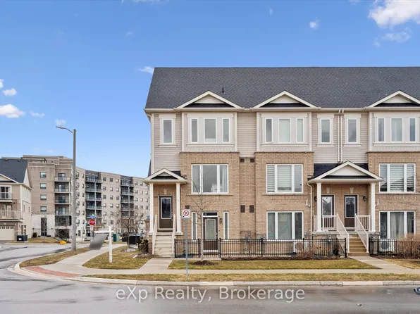 238 Law Dr, Guelph, ON N1E 7E8