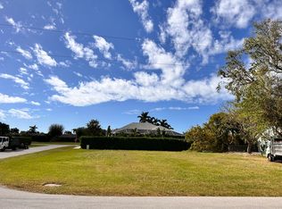 128 Sand Hill St, Marco Island, FL 34145