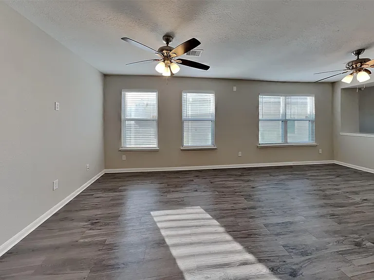 3119 Peachstone Pl — Photo 2