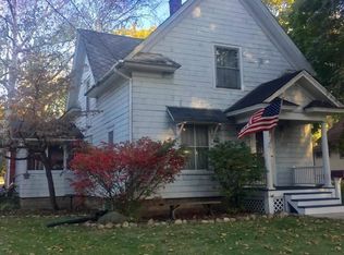 13 S Norwood Ave, Hillsdale, MI 49242