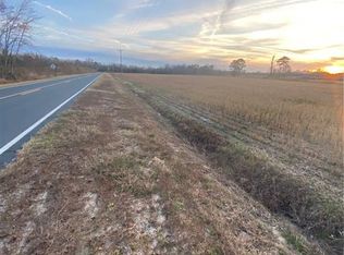 Gip Rd, Fayetteville, NC 28312