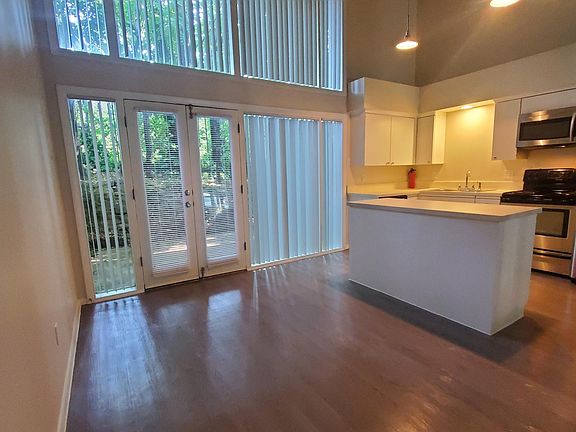 4th image of 1435 Winding Brook Cir APT 153