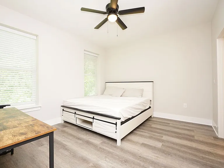 106 Penny Ln — Photo 13