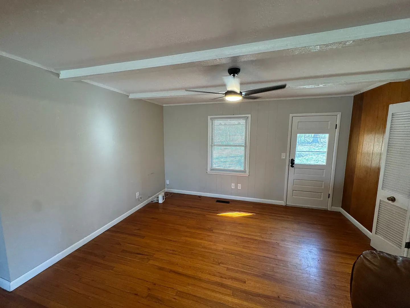 119 Miller — Photo 3