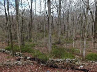 242 Whalehead Rd, Gales Ferry, CT 06335