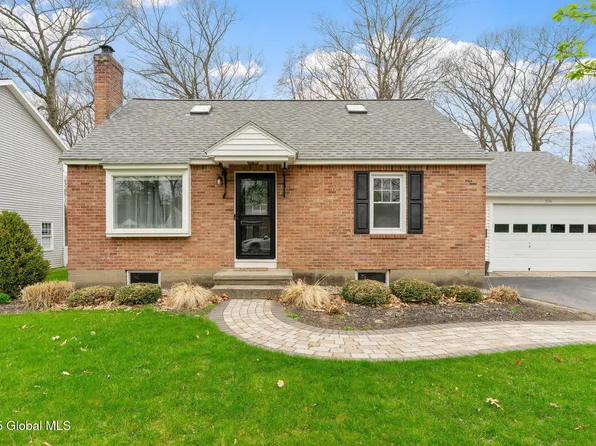 116 Willow Lane, Schenectady, NY 12302