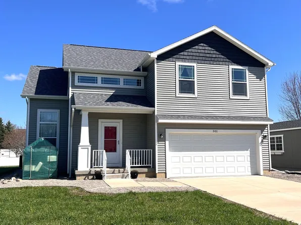 301 E Saphire St, Morrice, MI 48857