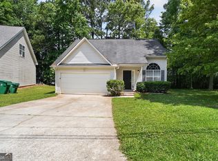 5836 Wellborn Creek Dr, Lithonia, GA 30058
