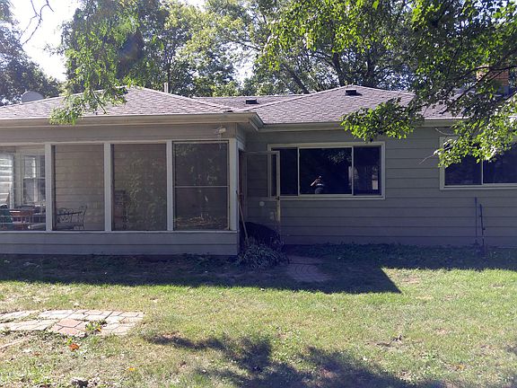 4th image of 4608 Ottawa Dr