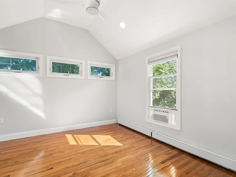 334 E Squantum St — Photo 29