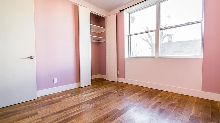 Rented by Nooklyn NYC LLC | media 8