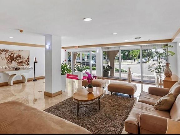 3rd image of 1455 N Treasure Dr APT 2N