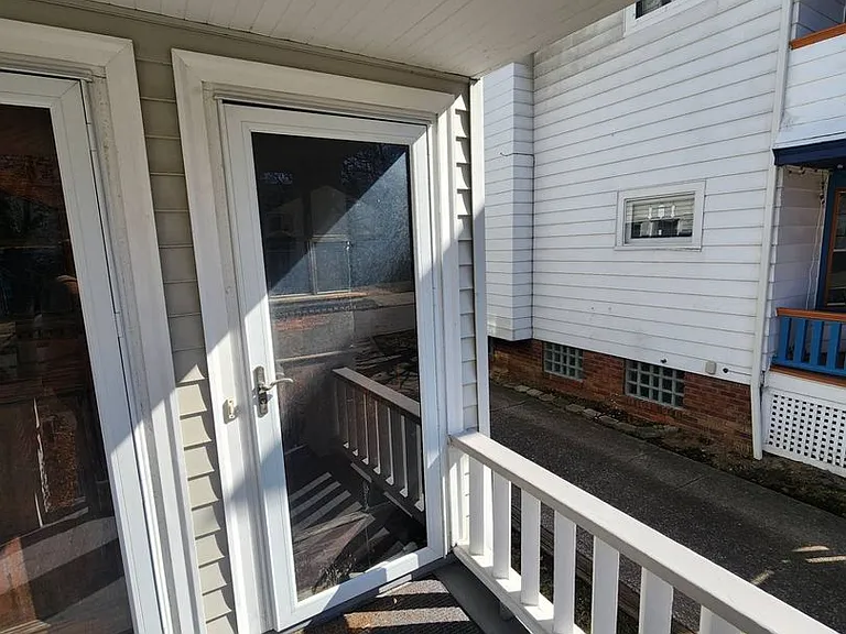1313 Marlowe Ave — Photo 32
