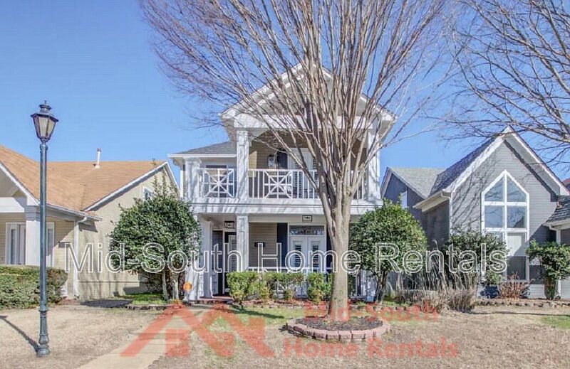 1st image of 1228 Island Pl E