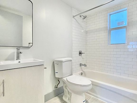 5th image of 1231 NW 58th Ter #11944198