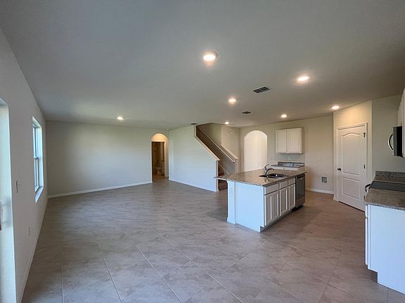5th image of 5351 Pine Lilly Dr